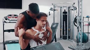 Noir male alone 2gether in gym? eat & fuck that hot butt
