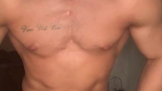 Bulging biceps: a muscular display