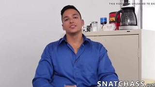 Office guy getting anal and mouth smashed in threesome