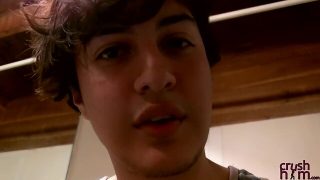 Teenage man is eager to receive sperm on his face after blowing