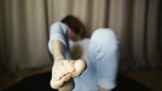 БЕССТЫЖИЙ МАЛЬЧИК НЕ СТЕСНЯЕТСЯ