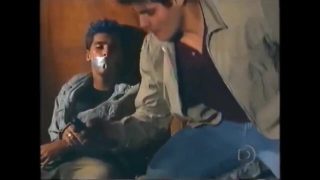 Lacerda amordaça gagliasso b. hands tops