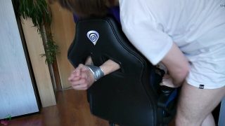 Teen skater invited to room for footjob